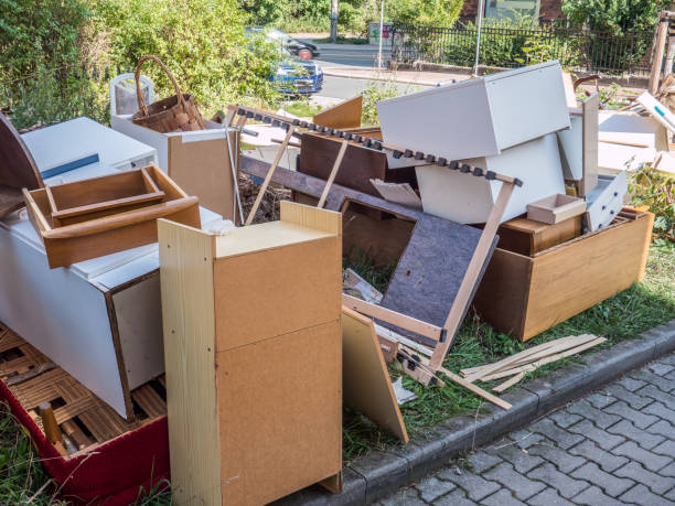 Best Professional Junk Removal  in Youngsville, LA